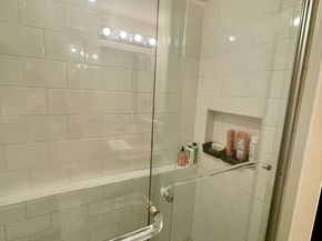 111 Park Hill Lane, Sterling VA 20164