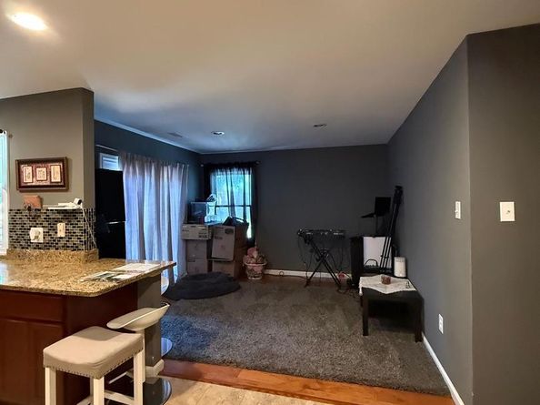 111 Park Hill Lane, Sterling VA 20164