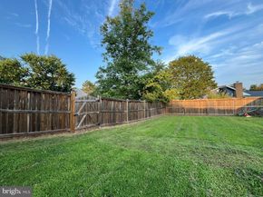 111 Park Hill Lane, Sterling VA 20164