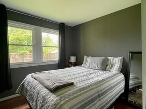 111 Park Hill Lane, Sterling VA 20164