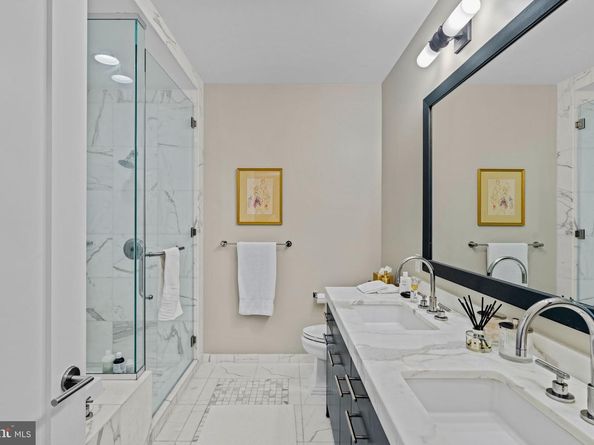 1414 S Penn Square 42C, Philadelphia PA 19102