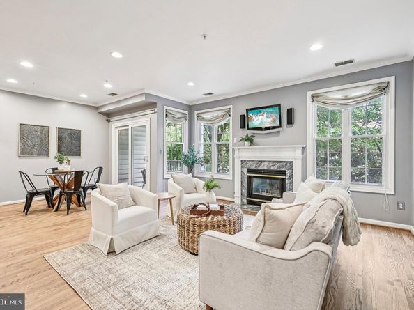 4681 Lawton Way 103, Alexandria VA 22311