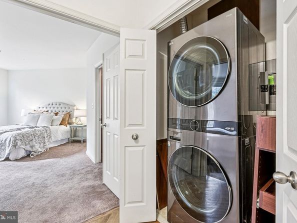 4681 Lawton Way 103, Alexandria VA 22311