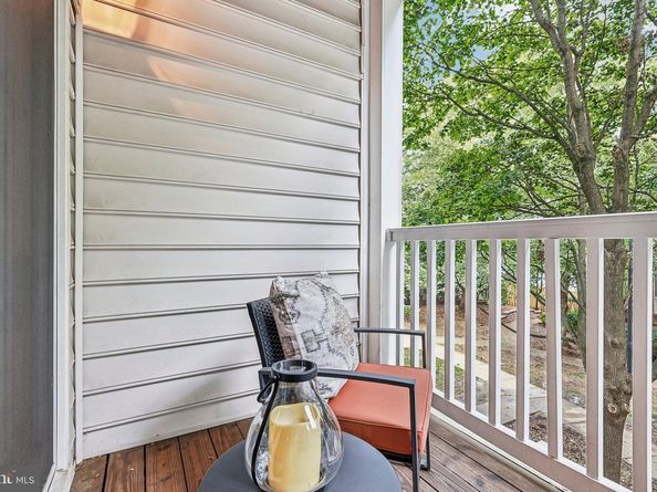 4681 Lawton Way 103, Alexandria VA 22311