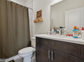 2128 Kensington Walk, Philadelphia PA 19125