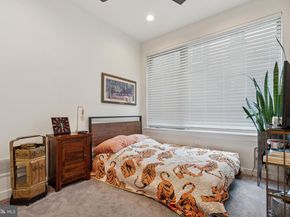 2128 Kensington Walk, Philadelphia PA 19125
