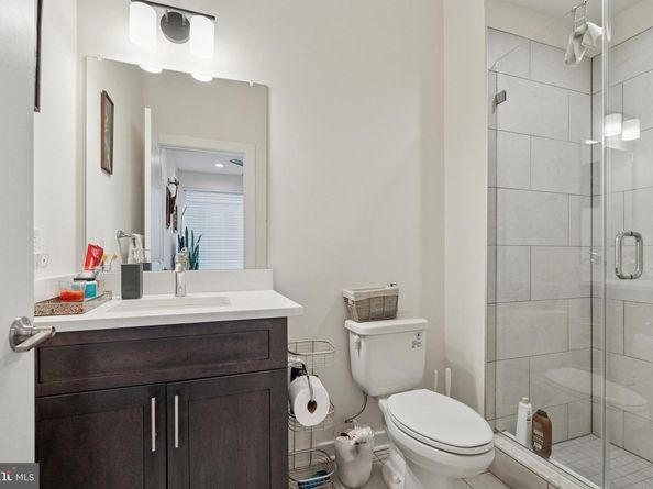 2128 Kensington Walk, Philadelphia PA 19125