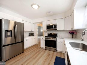 221 Winchester Drive, Horsham PA 19044
