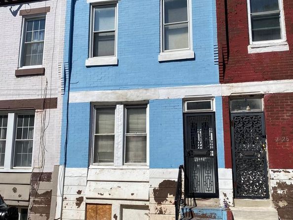 2424 N Garnet Street, Philadelphia PA 19132