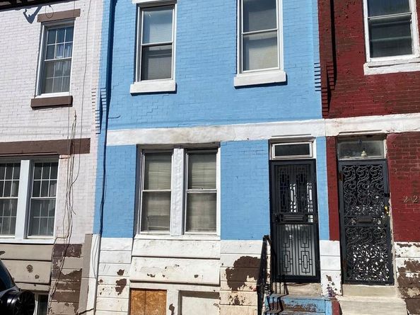 2424 N Garnet Street, Philadelphia PA 19132