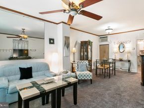 2633 S Iseminger Street, Philadelphia PA 19148