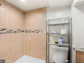 14 Winthrop Road, Darby PA 19023