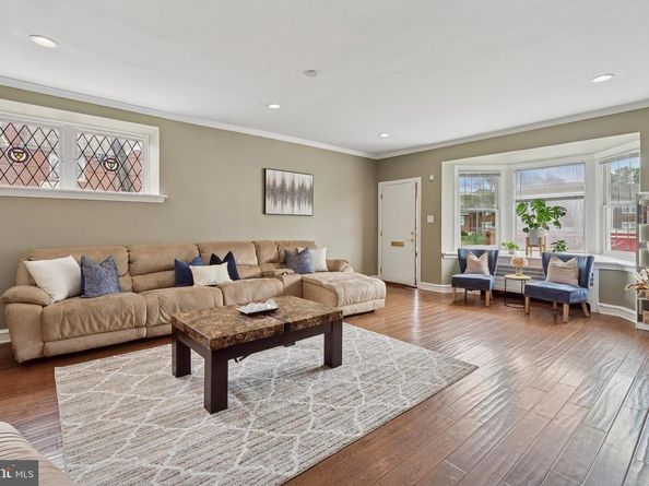 2216 W Cheltenham Avenue, Philadelphia PA 19138