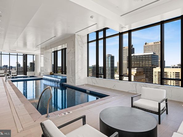 1911 Walnut Street 4401, Philadelphia PA 19103