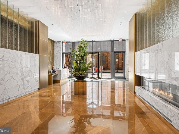 1911 Walnut Street 4401, Philadelphia PA 19103