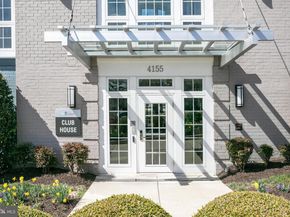 4193 S Four Mile Run Drive 202, Arlington VA 22204
