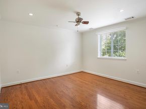 4193 S Four Mile Run Drive 202, Arlington VA 22204