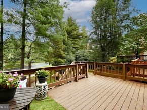 7443 Crestberry Lane, Bethesda MD 20817