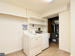 7443 Crestberry Lane, Bethesda MD 20817