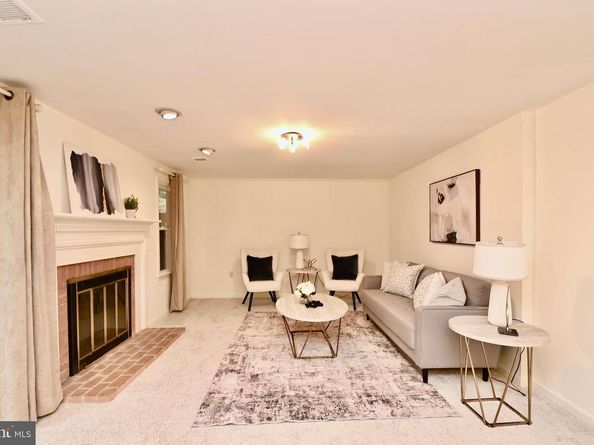 7443 Crestberry Lane, Bethesda MD 20817
