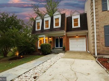 7443 Crestberry Lane