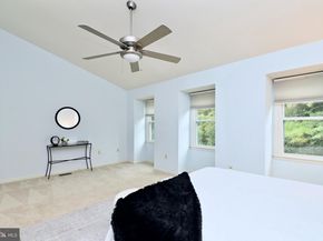 7443 Crestberry Lane, Bethesda MD 20817