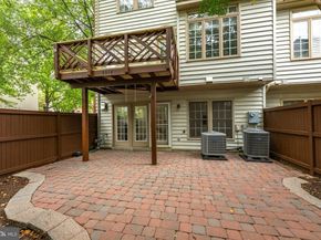 5015 Waple Lane, Alexandria VA 22304