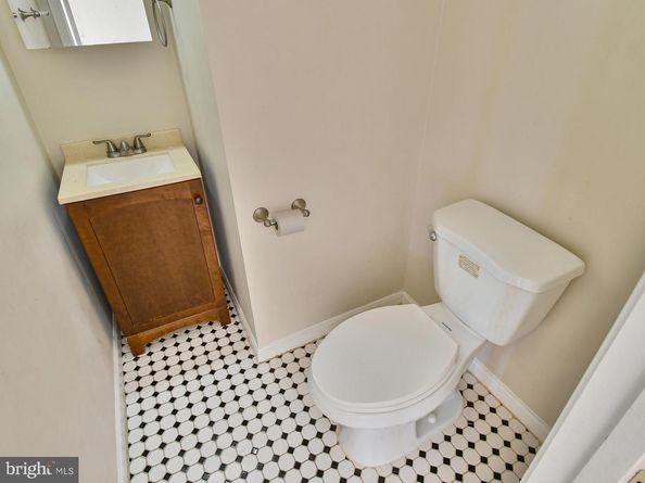 22936 Fleet Terrace, Sterling VA 20166