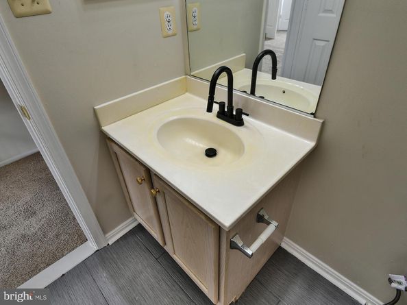 22936 Fleet Terrace, Sterling VA 20166