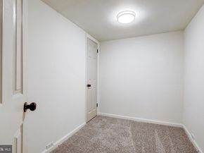 615 Burke Ave, Jenkintown PA 19046