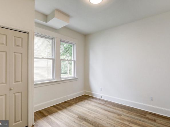 615 Burke Ave, Jenkintown PA 19046