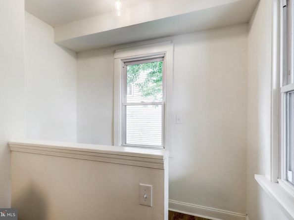615 Burke Ave, Jenkintown PA 19046