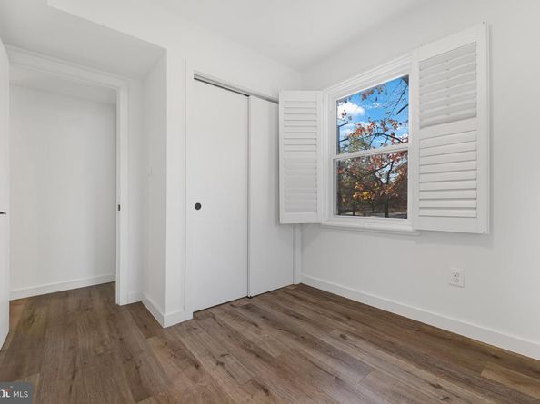 300 49TH Street NE, Washington DC 20019