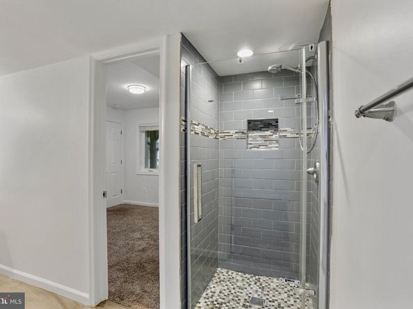 719 Palmer Drive, Herndon VA 20170