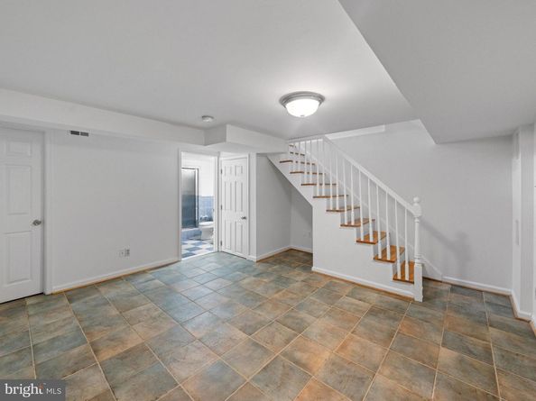 423 Mt Vernon Avenue, Alexandria VA 22301