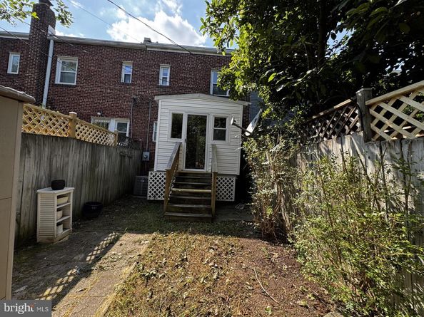 423 Mt Vernon Avenue, Alexandria VA 22301
