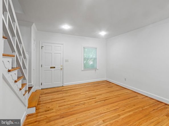 423 Mt Vernon Avenue, Alexandria VA 22301