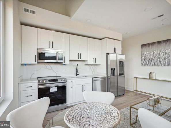 1307 Longfellow Street NW 11B, Washington DC 20011
