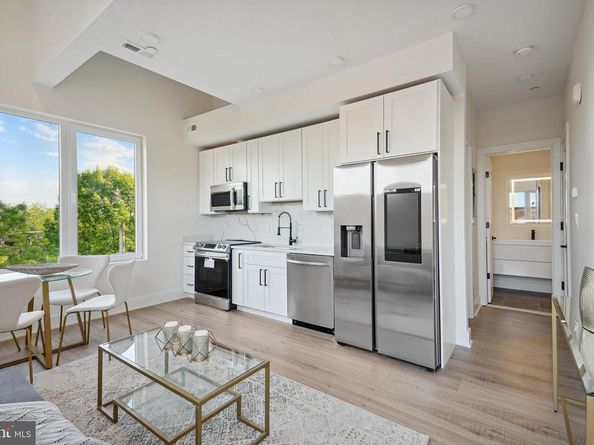 1307 Longfellow Street NW 11B, Washington DC 20011