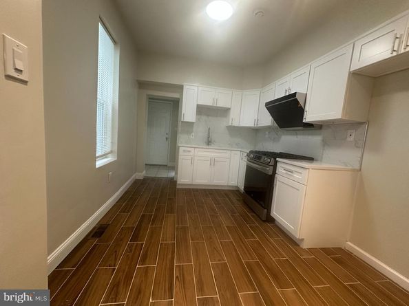 2318 S Franklin Street, Philadelphia PA 19148