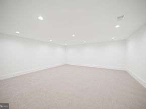 600 29TH Road S, Arlington VA 22202