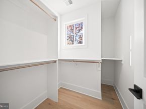 600 29TH Road S, Arlington VA 22202