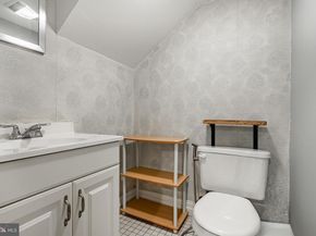 1815 Bainbridge Street 1, Philadelphia PA 19146