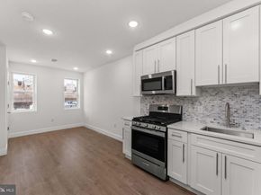 2033 N 9TH Street, Philadelphia PA 19122