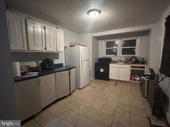 869 Bridge Street, Philadelphia PA 19124