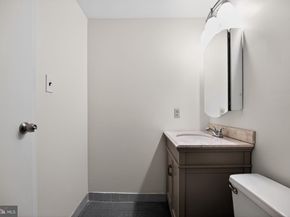 234 N 3rd Street 403, Philadelphia PA 19106