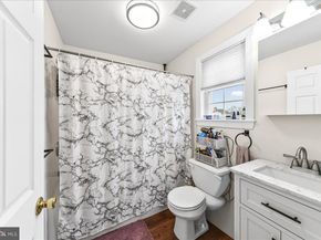 251 Kossuth Avenue, Folsom PA 19033