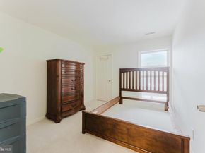 10300 Appalachian Circle 208, Oakton VA 22124