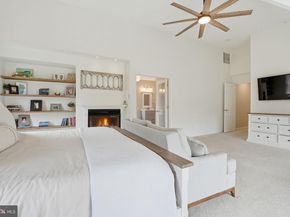 10172 Yorktown Way, Great Falls VA 22066