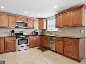 8605 Alicia Street, Philadelphia PA 19115